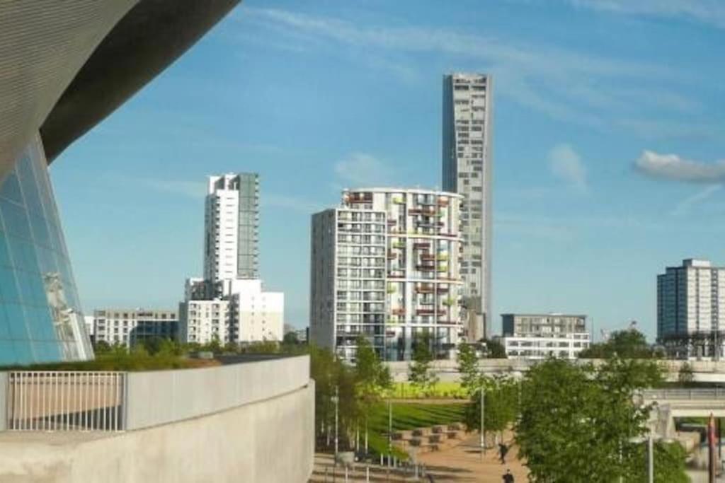 New Manhattan Loft Gardens Stratford London Kültér fotó